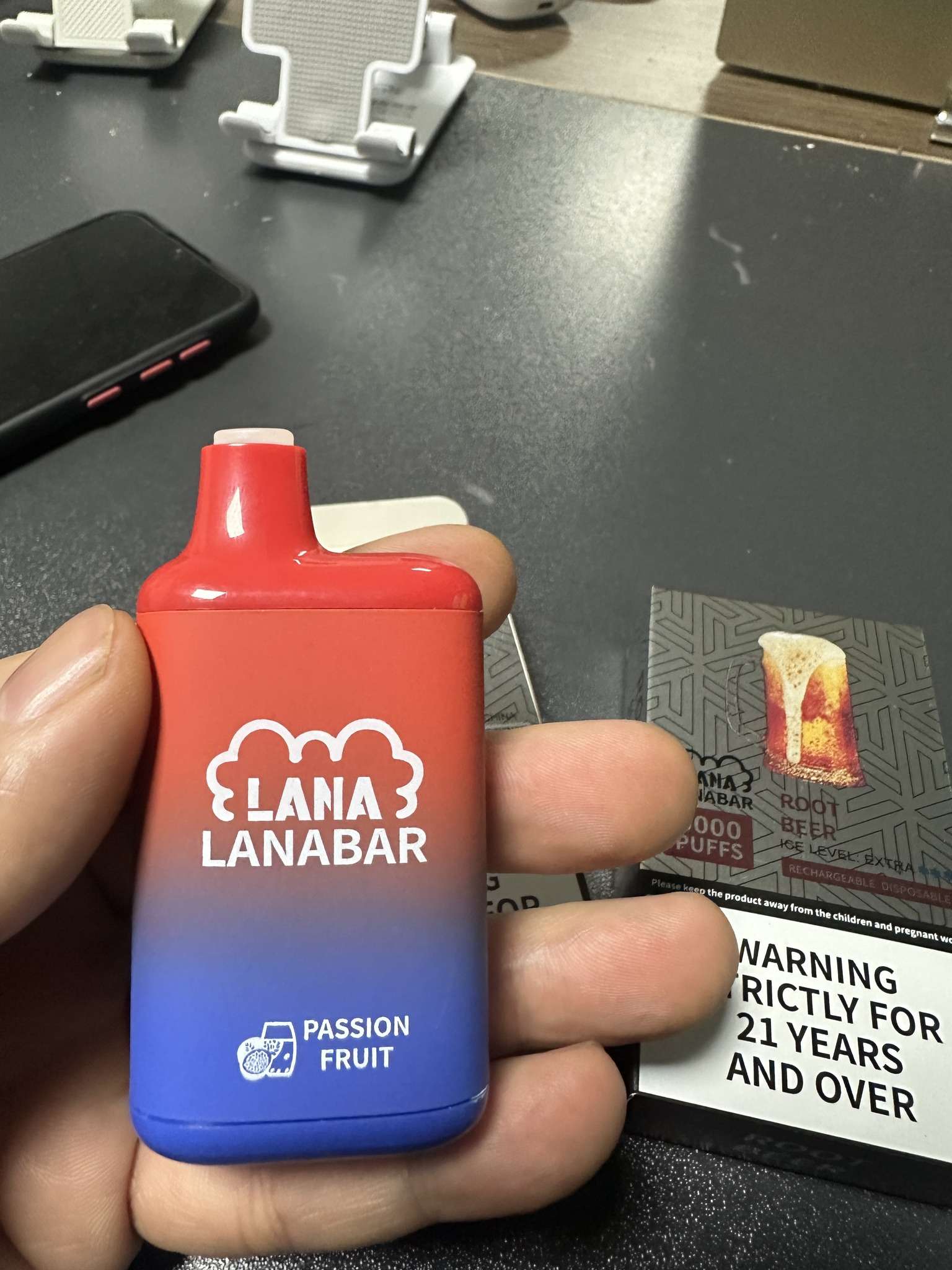 LANA 5000口拋棄式電子煙實拍與到貨展示